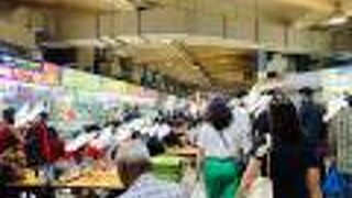 食事と買い物が楽しめる