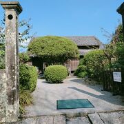 小村寿太郎資料館の入口にある飫肥城城主の伊東家の分家だった住宅