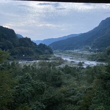 部屋の窓からの景色