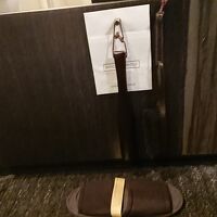 ちゃんとスリッパも有り。