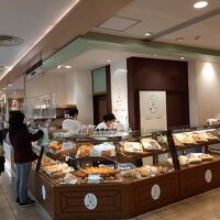 メゾン・カイザー・ショップ ＪＲ名古屋高島屋店