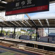 阪堺電気軌道の駅の乗り換え駅。表示がよそ者の感性ではわかりにくい感じがした。