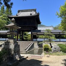 大林寺の山門