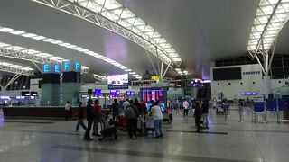 ハノイの玄関口