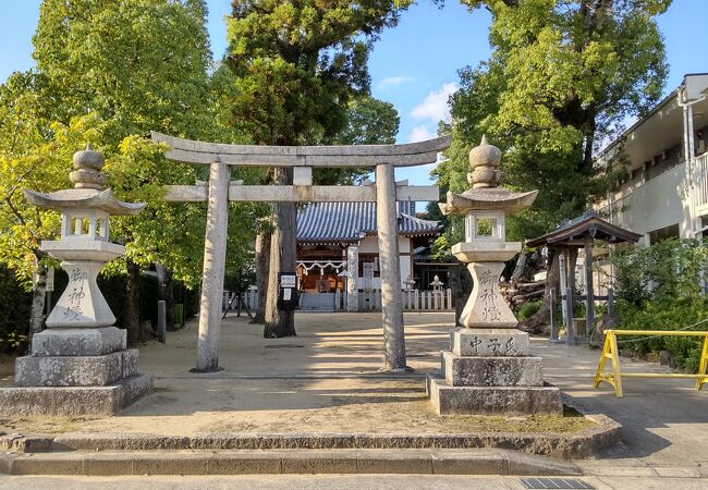 八王子神社