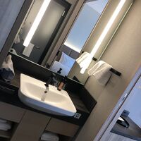 広々とした独立洗面台