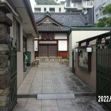 入り口の様子です。