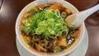 真っ黒のラーメン