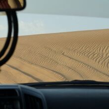 サラサラの砂の砂漠を急上昇