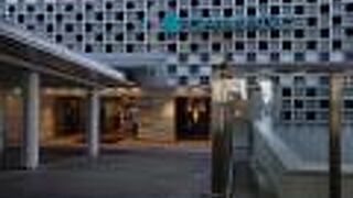 大阪駅直結の大型百貨店