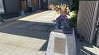 上田の中心街に１０のモニュメントが点在