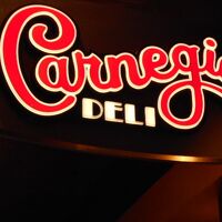 カーネギー デリカテッセン & レストラン