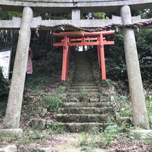 稲荷神社登り口