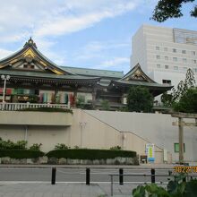 立派な神社だった