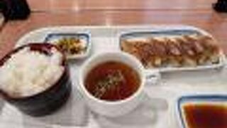 １Fのフードコートはいいですね！