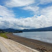 御用邸近くの海水浴場