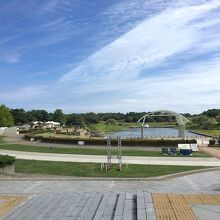 西口ゲート付近