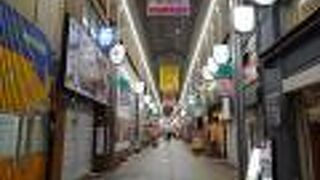 閉まっているお店が多いと感じました