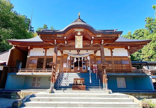 烏帽子山八幡宮