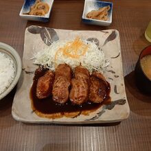 味噌ヒレカツの定食