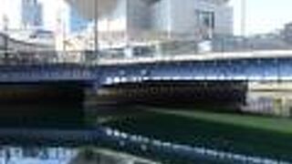 なんばHatch(なんばハッチ)