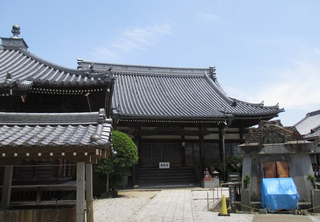 弁財天様をよくお参りしておきましょう。