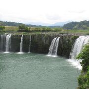 滝らしい滝で感動しました。