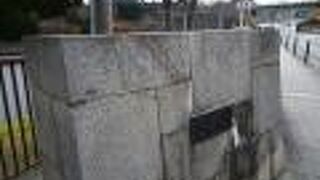 寝屋川に架かる橋