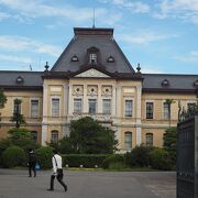 重厚感のある建物