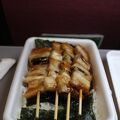 駅前でも買える名物焼きとり弁当