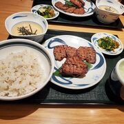 キレイな店内