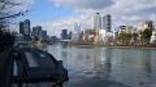 大阪市内を流れる川