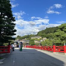 高山陣屋の前から