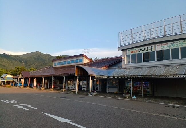 車中泊：道の駅 ゆのたに（新潟県）★★★★