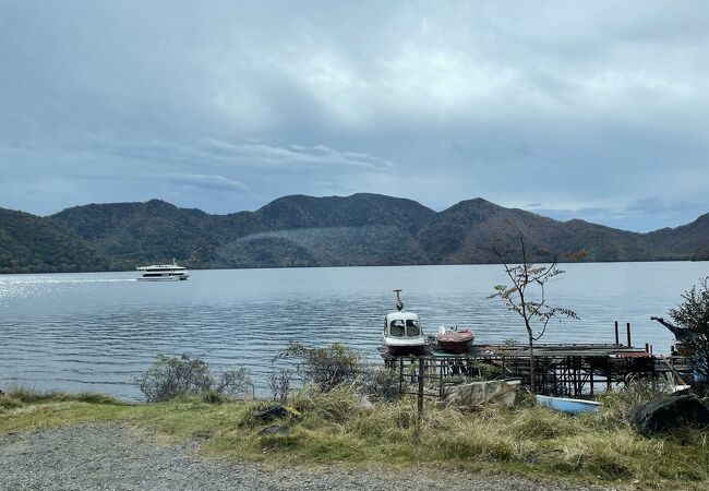 無地・新色登場! 50号「中禅寺湖」大きくて色鮮やかな風景画 | www