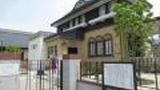 大正ロマンの香りです