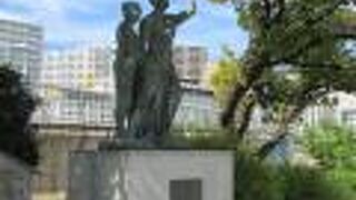 熱海漁民の英雄なのね