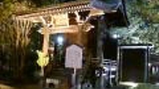 秩父の三峰神社の末社とも