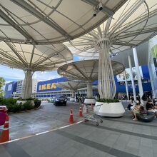 イケアまでなんてとても手が出ず...