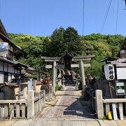 備前焼尽くしの神社