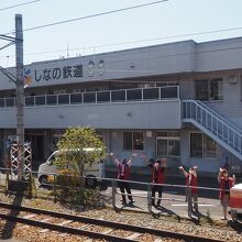 上田駅近くにあるしなの鉄道本社