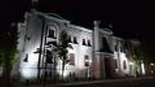 ライトアップもいい感じ