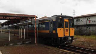 見たことのない列車に出会いたので、とても嬉しかった