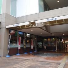 入り口のひとつ。