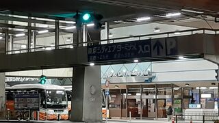 羽田や成田の移動に使うにはもはや地味だけど・・・