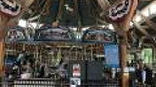 シルバービーチカローセル