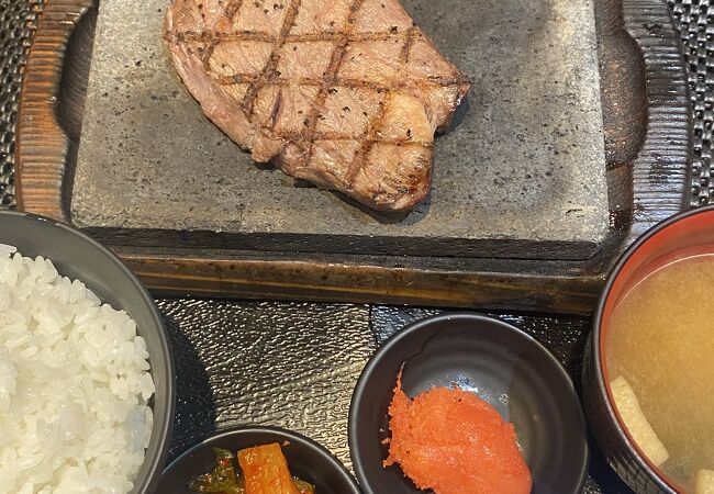 感動の肉と米 春日井店