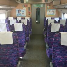 E2系の座席