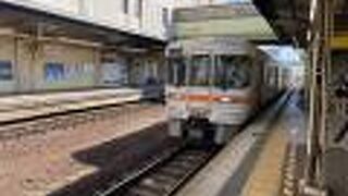 津駅から乗りました。