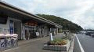 西名阪自動車道の香芝市にあるサービスエリア